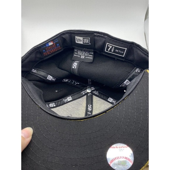 NWT New Era Toronto Blue Jays Snapback Baseball Hat Cap Gold Black 7 3/8 - Picture 3 of 3